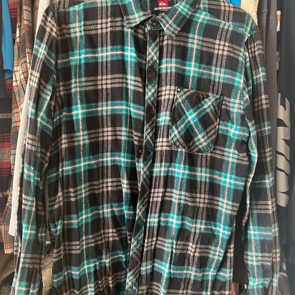 Quiksilver Black and Green Casual Button Down Shirt